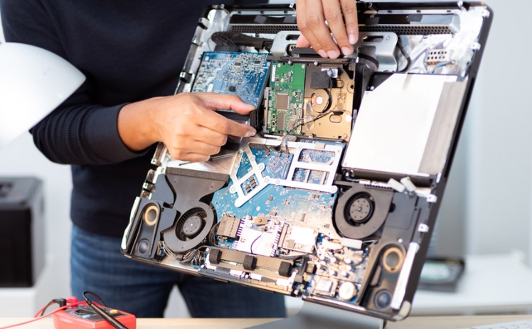 Curated visual reference: Gallery Detail: From Cracked To Perfect Pakistan S Best Macbook Repair