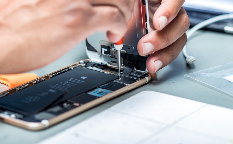 iPhone Repair Cost